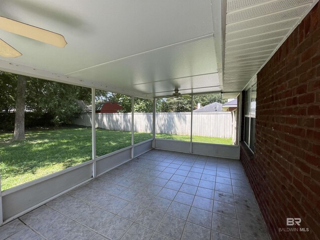 Building Photo - 8669 W Anvil Ct