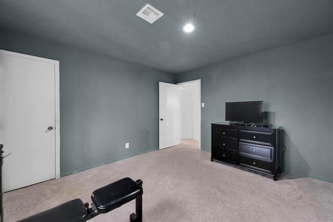 Building Photo - 11827 Normont Dr