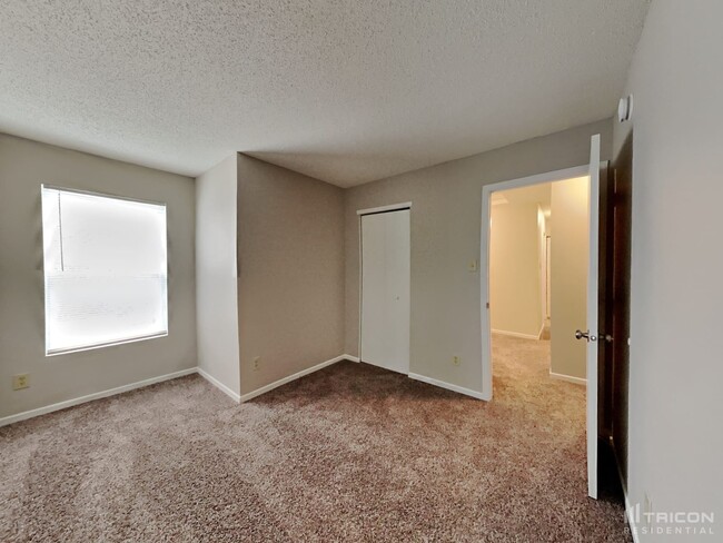 Building Photo - 1770 Elijah Blue Dr