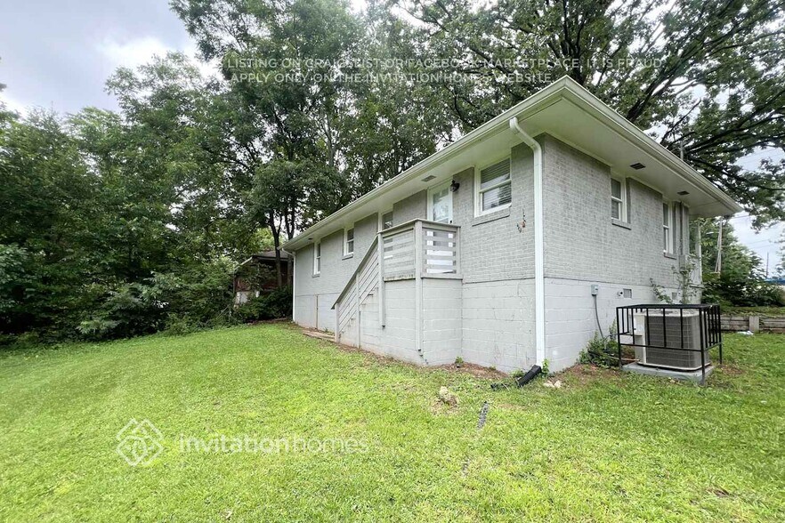 Building Photo - 4802 Glenwood Rd