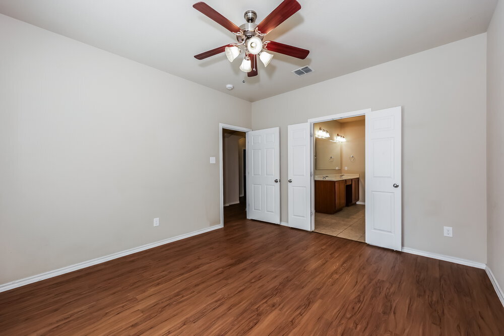 Building Photo - 10973 Caldwell Ln