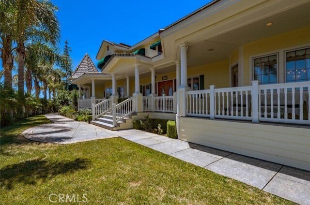 Building Photo - 27350 Cypress St