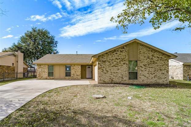 Building Photo - 2909 Lake Park Dr