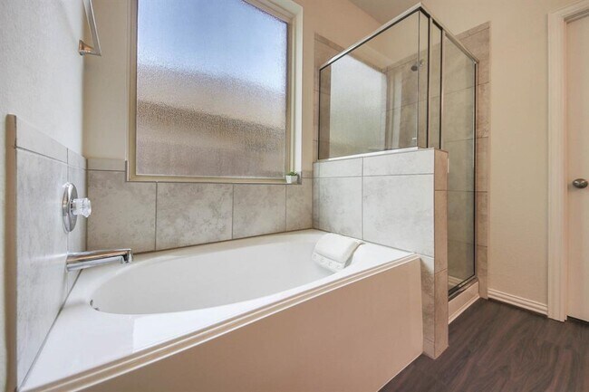 Building Photo - 4643 Sequoia Echo Dr