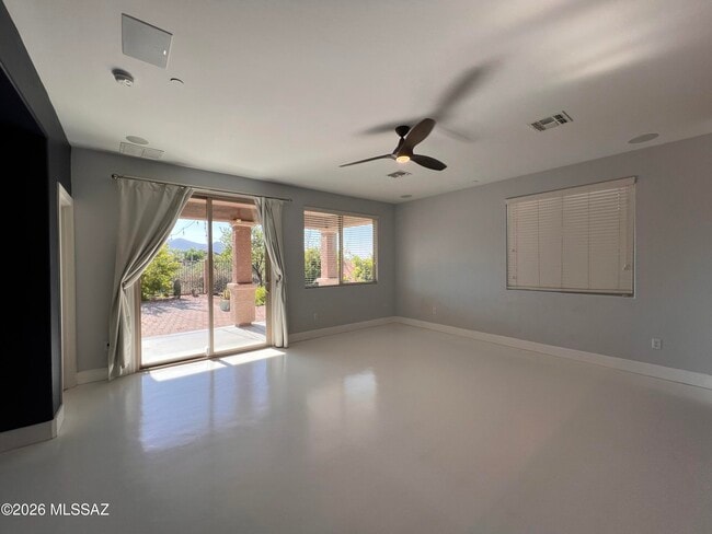 Building Photo - 12252 N Wind Runner Pkwy