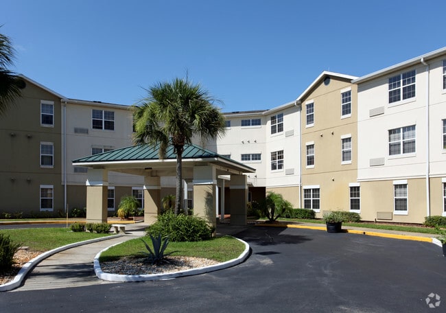 Building Photo - Reserve at Indian Hill Apartments