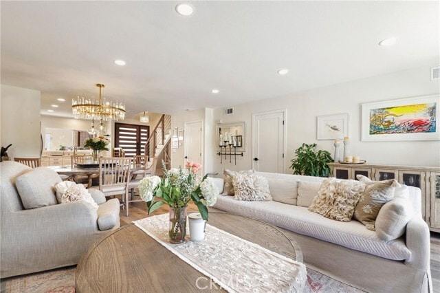 Building Photo - 2425 Vista Hogar