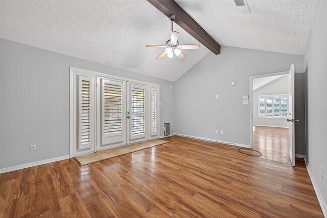 Building Photo - 12811 Ashford Meadow Dr