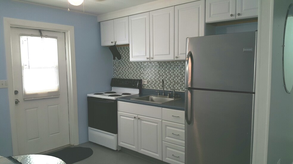 Building Photo - 703 124th Street Gulf