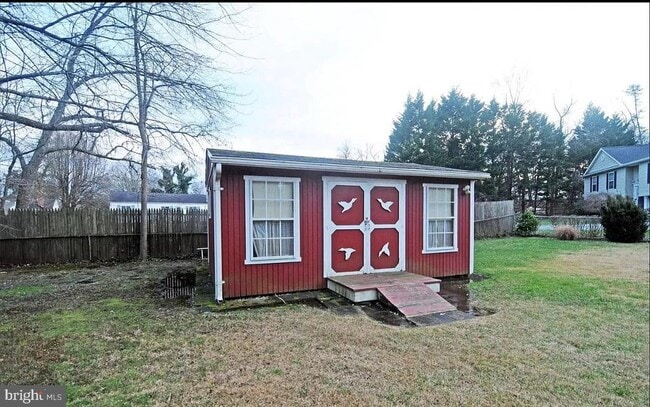 Building Photo - 205 Old Magothy Bridge Rd