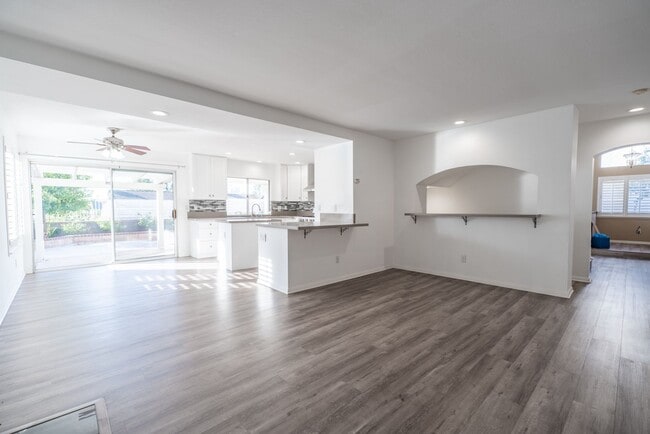 Building Photo - 17410 Majestic Cypress Way