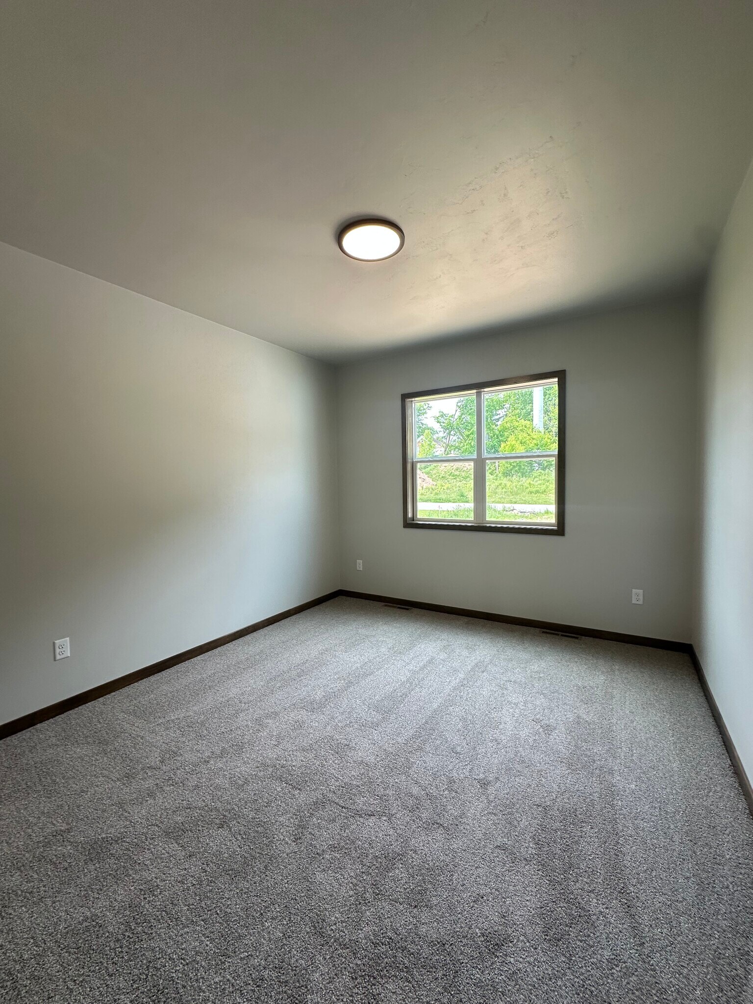 Building Photo - 2600 Chambers Xing