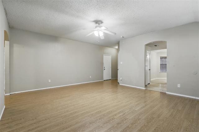 Building Photo - 2725 Yoakum St