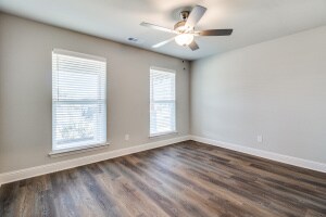 Building Photo - 2906 Orchid Dr