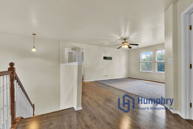 Building Photo - 3956 E Granger Dr