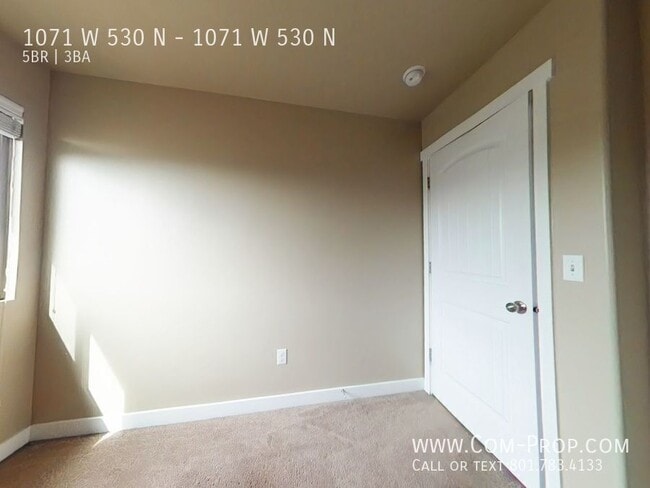 Building Photo - 1071 W 530 N