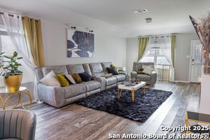 Building Photo - 234 Fernwood Dr