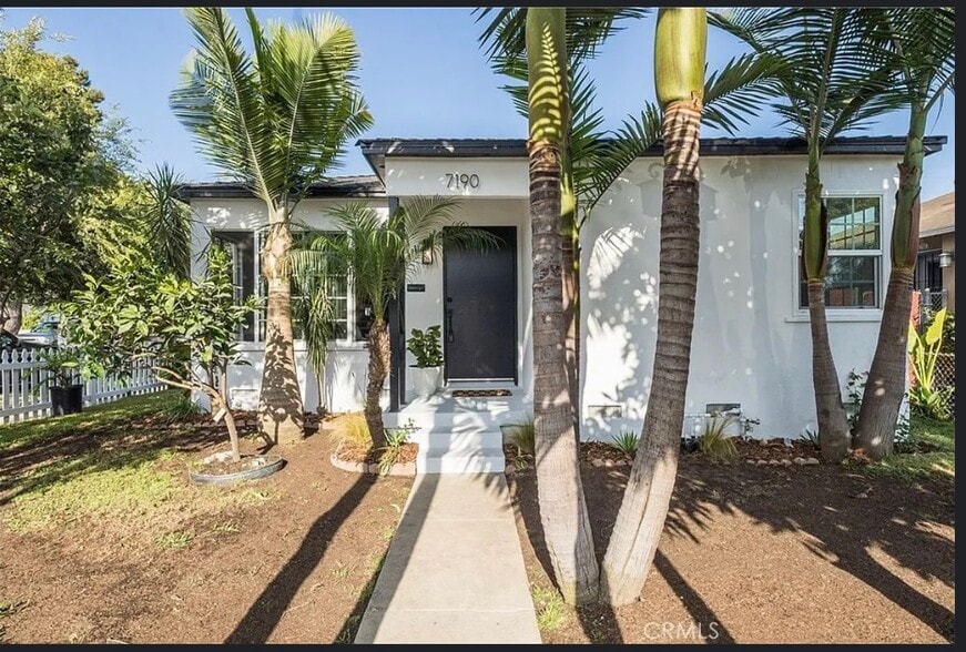 Primary Photo - 7190 Eastondale Ave