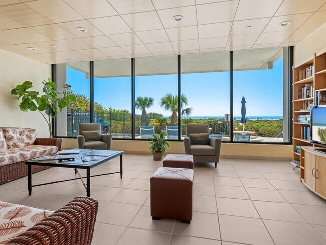 Building Photo - 5400 Ocean Blvd