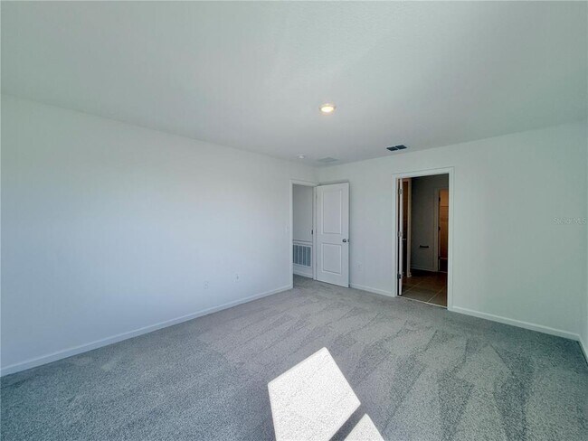 Building Photo - 3670 Hardman Dr