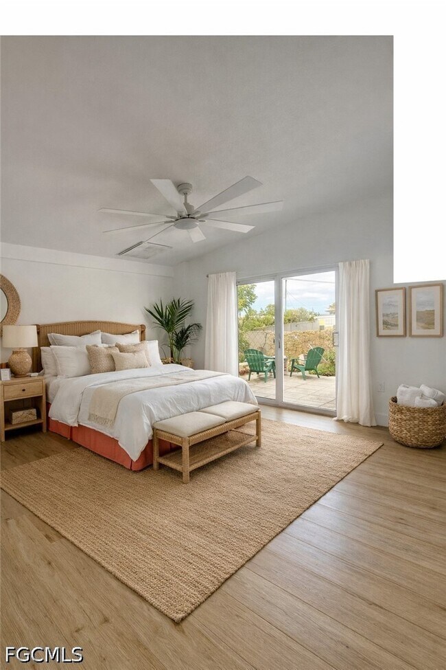 Building Photo - 21484 Edgewater Dr