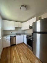 Building Photo - 184 Broadway St