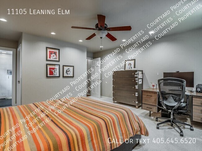 Building Photo - 11105 Leaning Elm Rd
