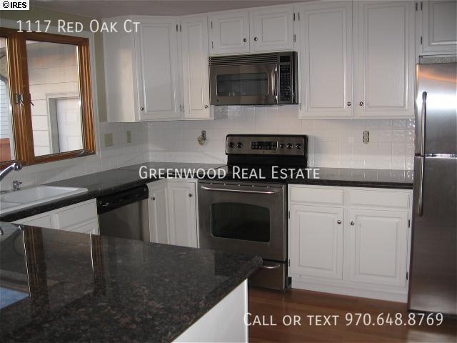 Building Photo - 1117 Red Oak Ct