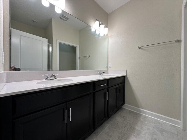 Building Photo - 14143 Title Wy