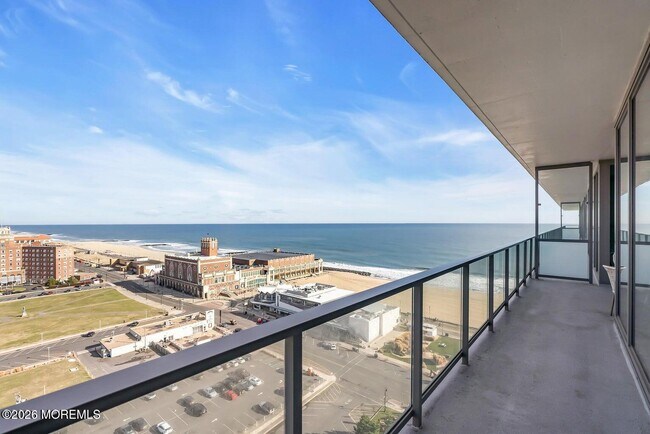 Building Photo - 1101 Ocean Ave N