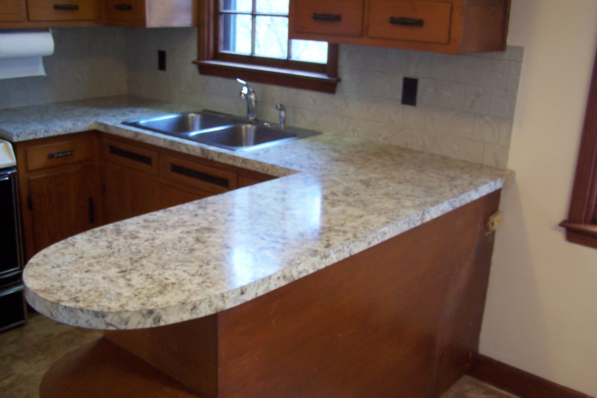 Kitchen counter - 17 Grasmere Ave