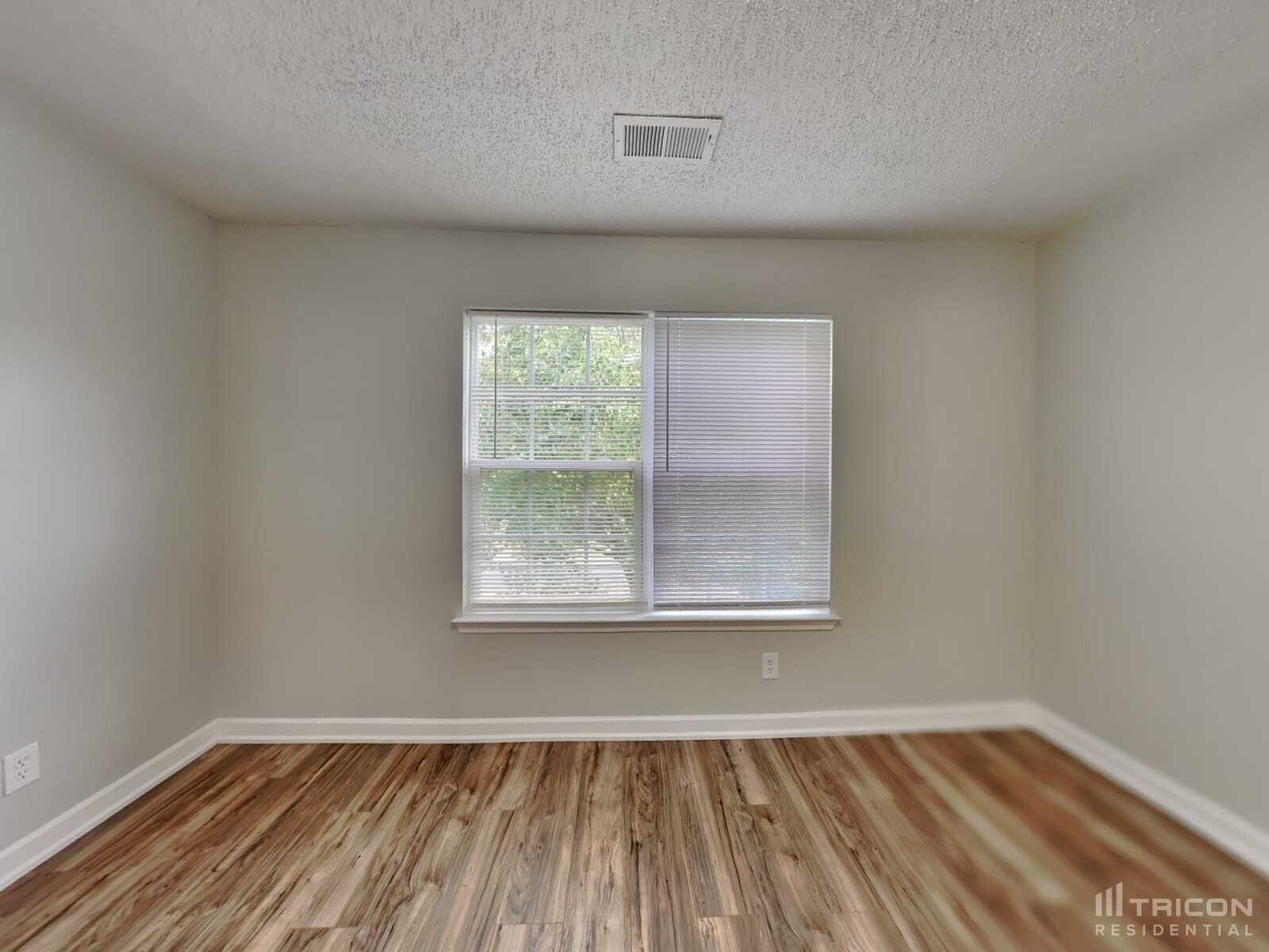 Building Photo - 10227 Apple Dove Ct