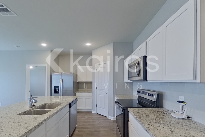 Building Photo - 113 Yardley Ct
