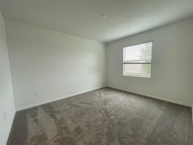 Building Photo - 835 Ofanto Wy