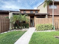 Building Photo - 4182 S Pine Island Rd