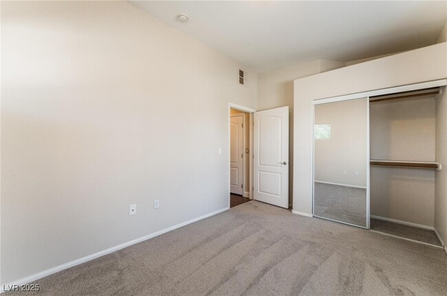 Building Photo - 8805 Jeffreys St