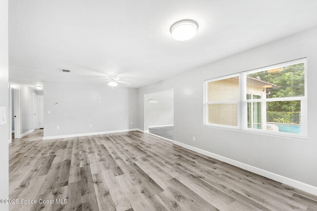 Building Photo - 2426 Clemson Dr