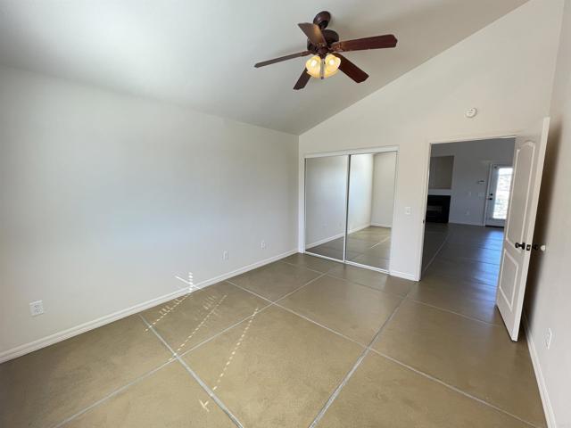 Building Photo - 12465 Hillpoint Ct