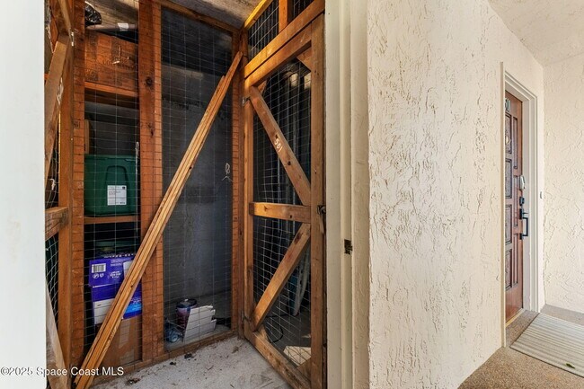 Building Photo - 1125 Jimmy Buffett Mem Hwy