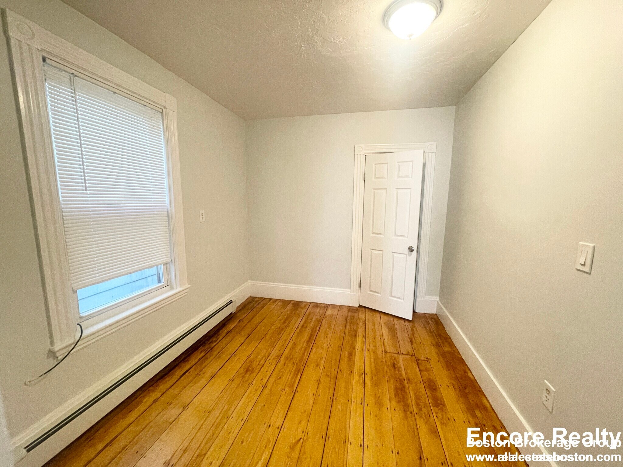 Building Photo - 24 Washburn St