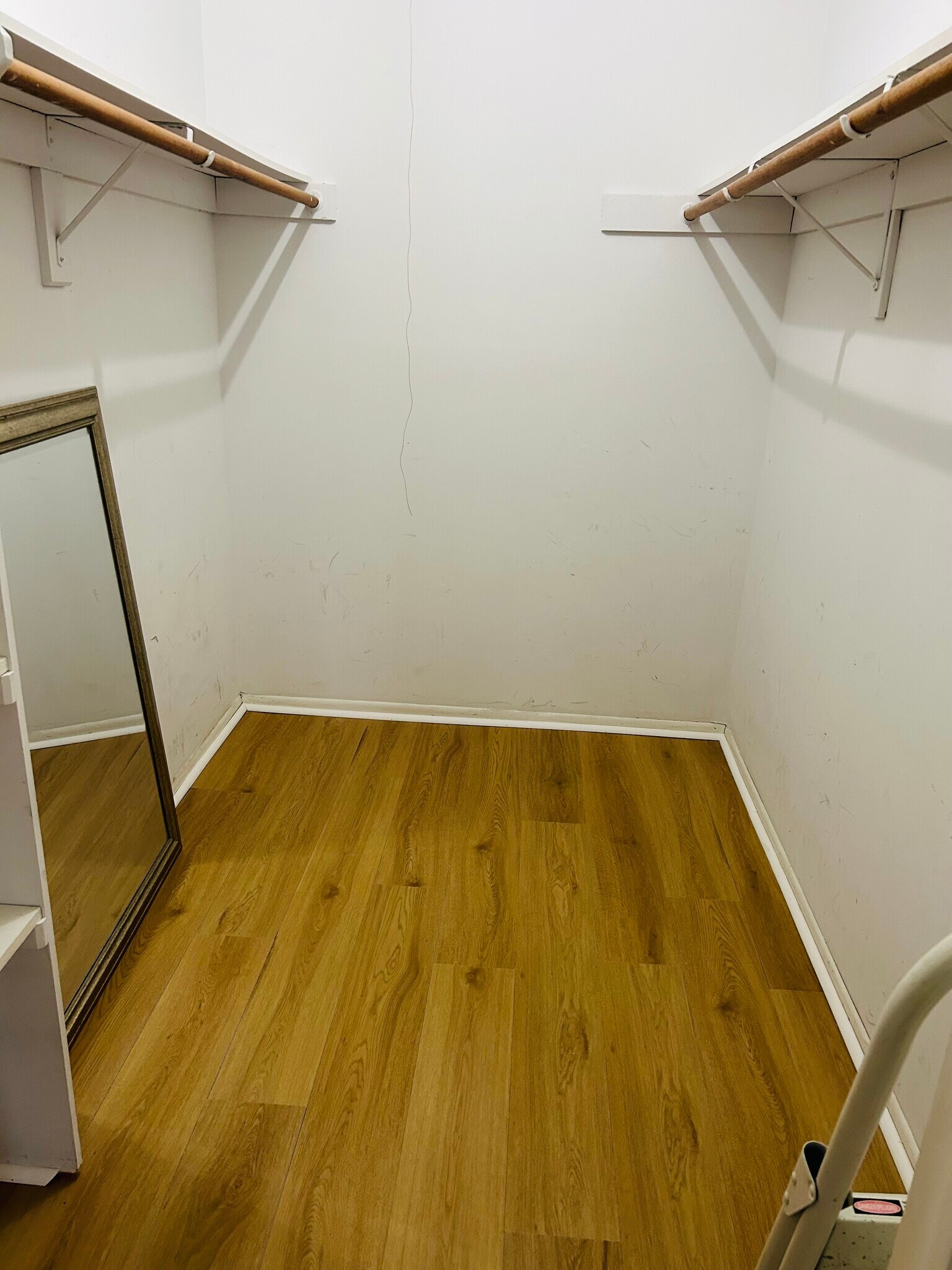 Building Photo - 1914 Aspen Dr