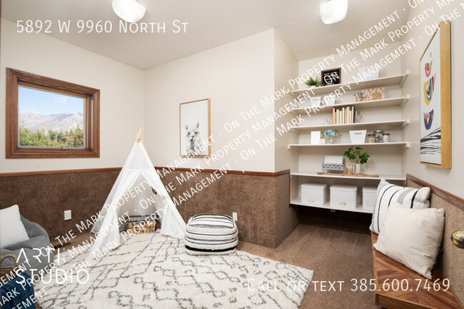 Building Photo - $1,000 Off 1st Month's Rent - Highland