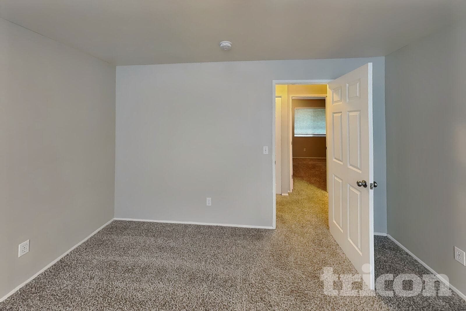 Building Photo - 6295 Grandridge Dr SE