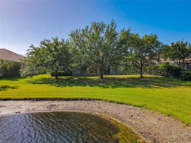 Building Photo - 10041 Oak Quarry Dr