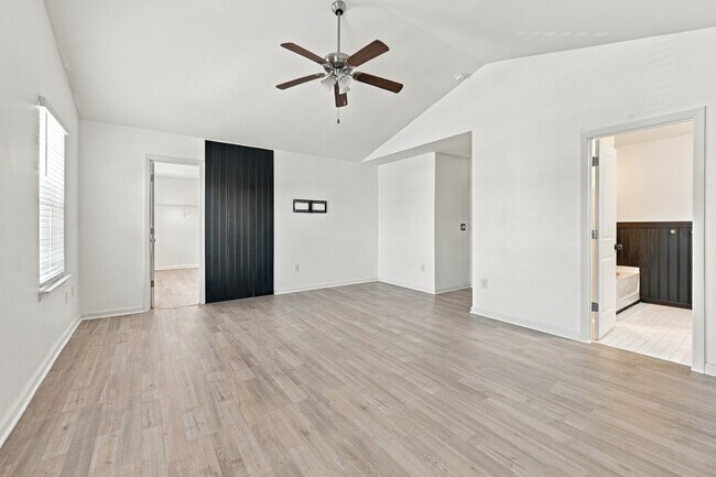 Building Photo - 129 Zulabelle Ct