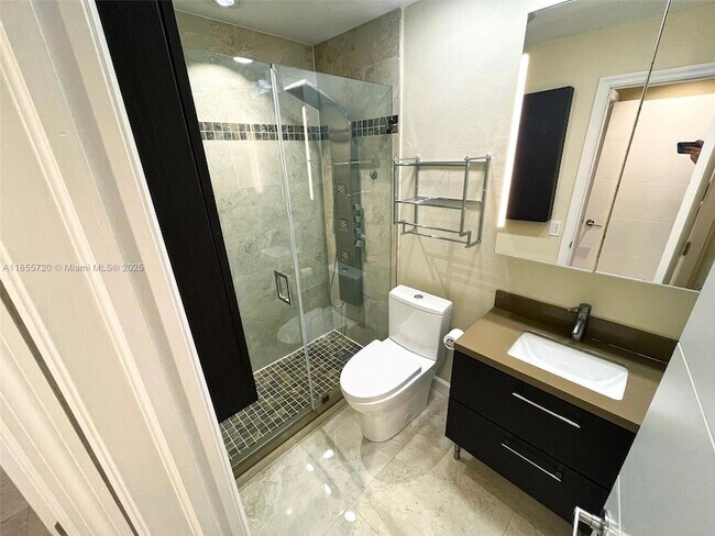 Building Photo - 1462 Springside Dr