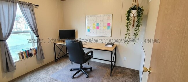 Building Photo - 3 Bed 2 Bath Modular house