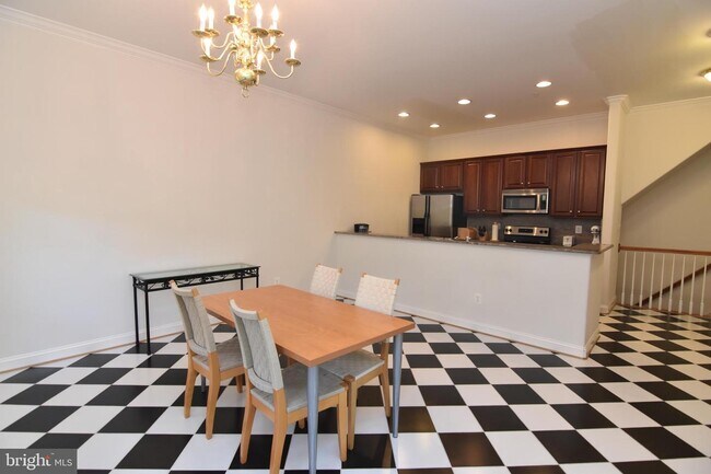 Building Photo - 22538 Landing Way