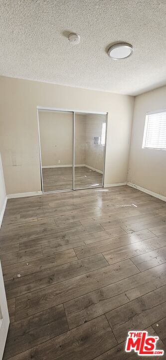 Building Photo - 1021 S Kingsley Dr