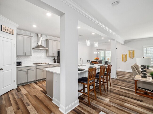 Building Photo - Longleaf Estates